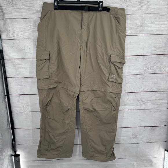 Mountain Hardwear Convertible Cargo Pants Mens XL Hiking Outdoor Khaki‎ - Picture 1 of 7